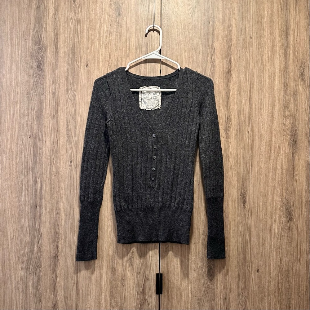 Vintage Y2K Mossimo Slim Fit Dark Gray Cotton Wool Angora Henley Sweater Size M